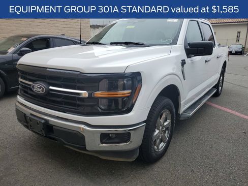 Used 2025 Ford F150 XLT w/ Equipment Group 301A Standard RWD image 4