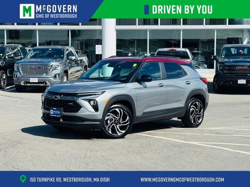 Used 2025 Chevrolet TrailBlazer RS w/ Convenience Package AWD/4WD image 1