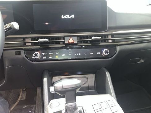 Used 2026 Kia Sportage X-Line w/ X-Line Technology Package image 17