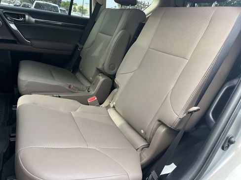 Certified 2023 Lexus GX 460 Premium AWD/4WD image 23