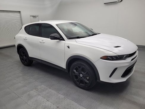 Used 2023 Dodge Hornet GT w/ GT Blacktop Package AWD/4WD image 11
