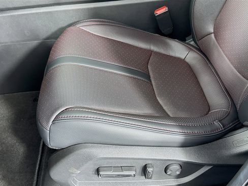 New 2025 Honda Pilot Black Edition image 20