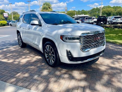 Used 2021 GMC Acadia Denali w/ Denali Technology Package image 8