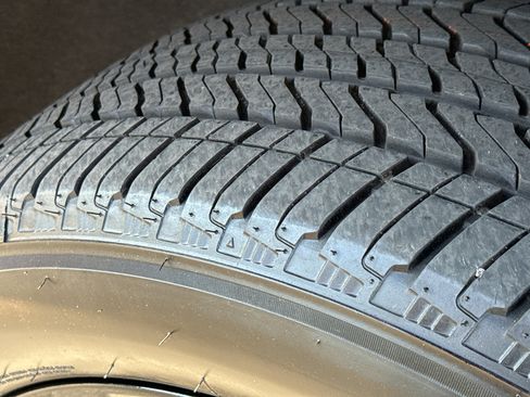 Used 2022 GMC Yukon SLE w/ Gmc Pro Safety Plus Package image 10