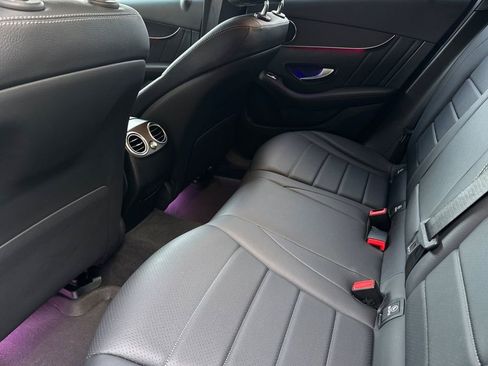 Used 2022 Mercedes-Benz GLC 300 4MATIC image 13