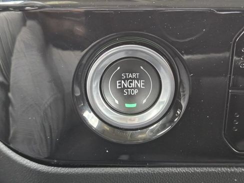 Used 2024 Chevrolet Silverado 1500 RST AWD/4WD image 21