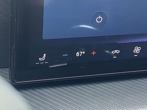 Used 2024 Ford Mustang Coupe image 18