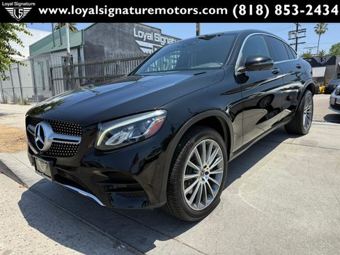 Used 2018 Mercedes-Benz GLC 300 4MATIC Coupe image 3