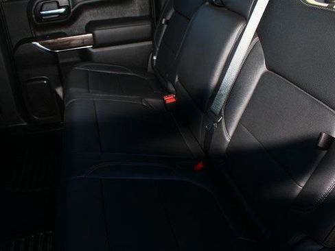 Used 2022 Chevrolet Silverado 1500 LTZ image 11