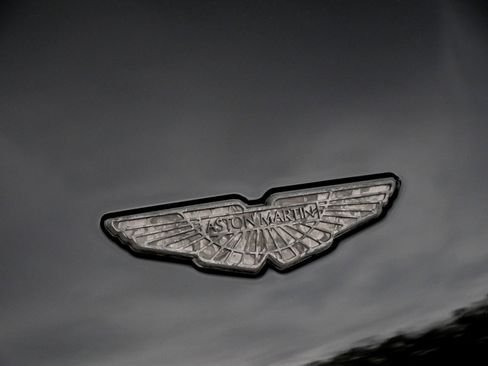 Used 2019 Aston Martin DBS Superleggera image 16