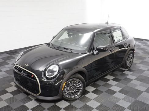 New 2026 MINI Cooper S FWD image 2