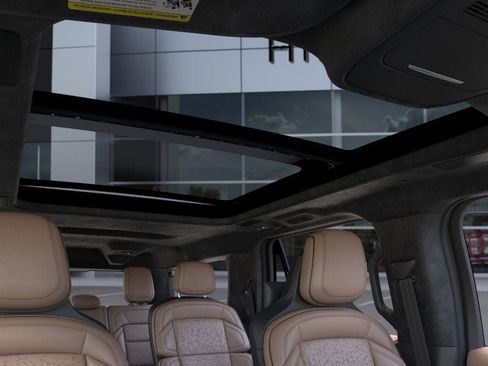 New 2025 Lincoln Navigator L Black Label image 22