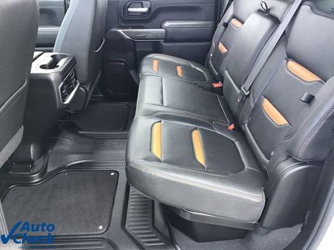 Used 2023 GMC Sierra 2500 AT4 w/ AT4 Premium Plus Package AWD/4WD image 19