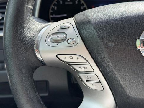 Used 2015 Nissan Murano Platinum w/ Cargo Package FWD image 18