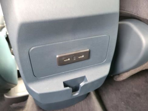 New 2025 Ford Maverick XL image 10