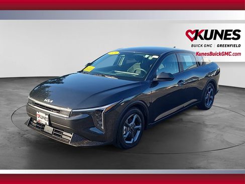 Used 2026 Kia K4 FWD image 5
