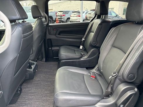 Used 2021 Honda Odyssey Touring image 25