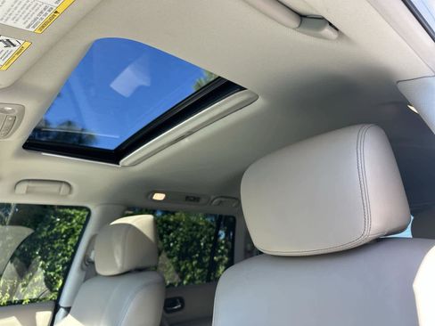 Used 2022 Nissan Armada Platinum w/ Captain's Chairs Package image 29