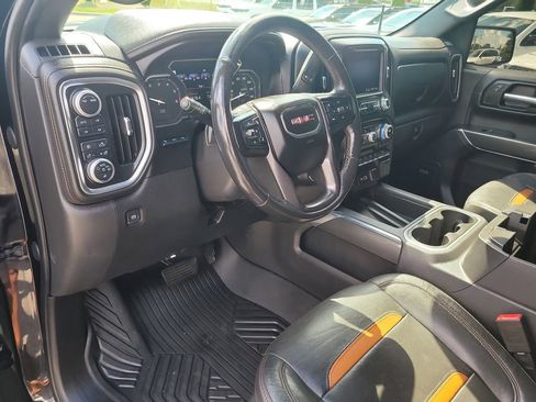 Used 2020 GMC Sierra 1500 AT4 w/ AT4 Premium Package AWD/4WD image 19