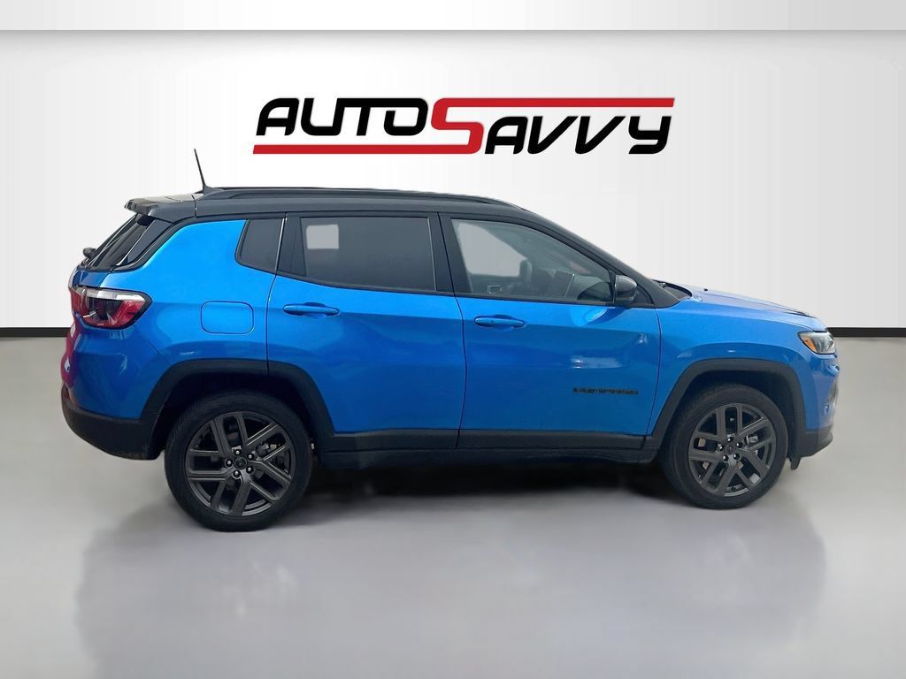 Used 2026 Jeep Compass Limited AWD/4WD image 8