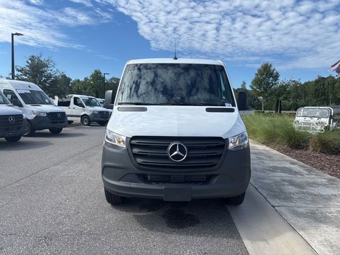 New 2026 Mercedes-Benz Sprinter 2500 image 8