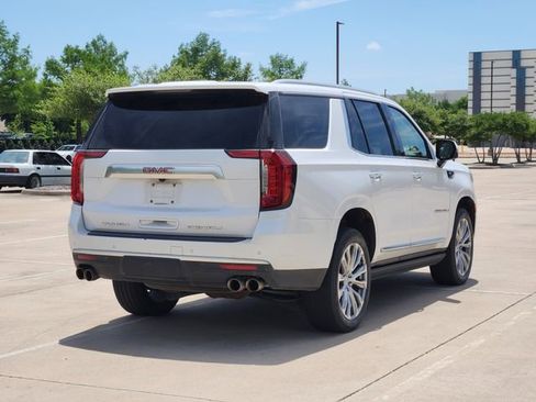 Used 2023 GMC Yukon Denali w/ LPO, Floor Liner Package AWD/4WD image 5