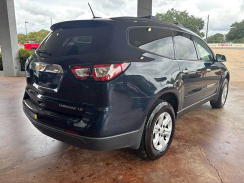 Used 2016 Chevrolet Traverse LS image 6
