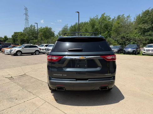Used 2019 Chevrolet Traverse Premier AWD/4WD image 4