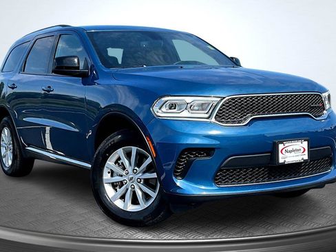 Used 2024 Dodge Durango SXT image 11