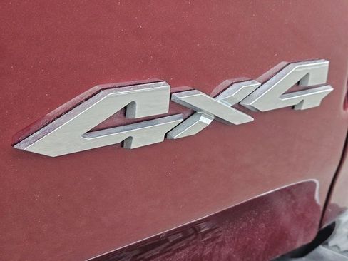 Used 2025 RAM 1500 Laramie image 5