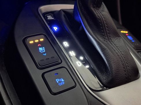 Used 2017 Hyundai Santa Fe Limited w/ Cargo Package image 35