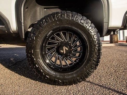 Used 2021 GMC Sierra 3500 Denali w/ Denali Ultimate Package image 36