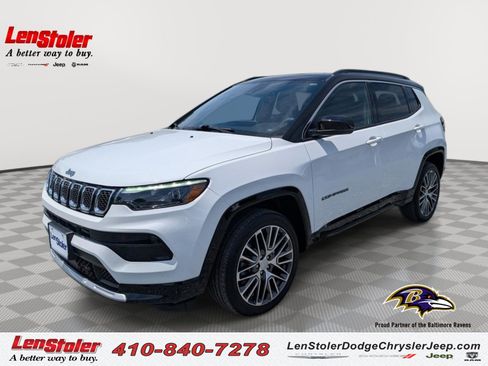 Used 2023 Jeep Compass Limited w/ Elite Group AWD/4WD image 1