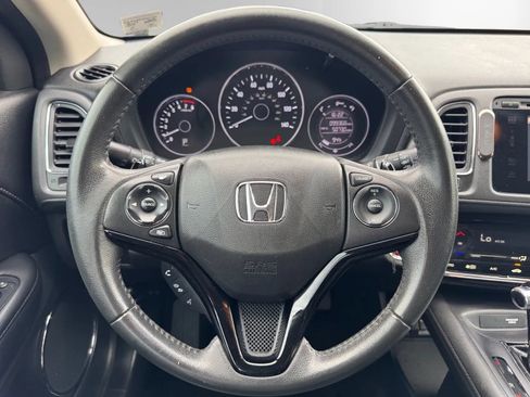 Used 2017 Honda HR-V EX-L image 12