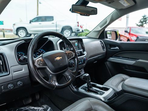 Used 2018 Chevrolet Colorado LT w/ Luxury Package, Chrome AWD/4WD image 16