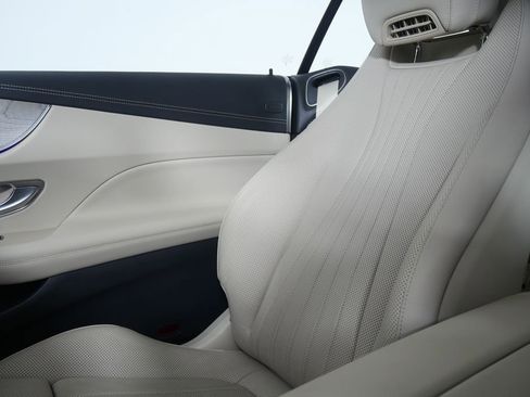 Used 2023 Mercedes-Benz E 450 Cabriolet image 27