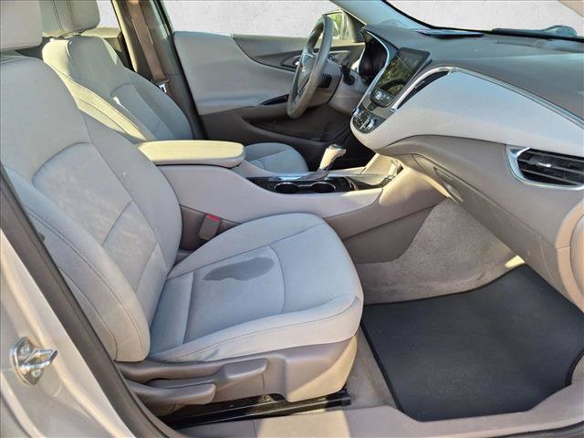 Used 2020 Chevrolet Malibu LT FWD image 20
