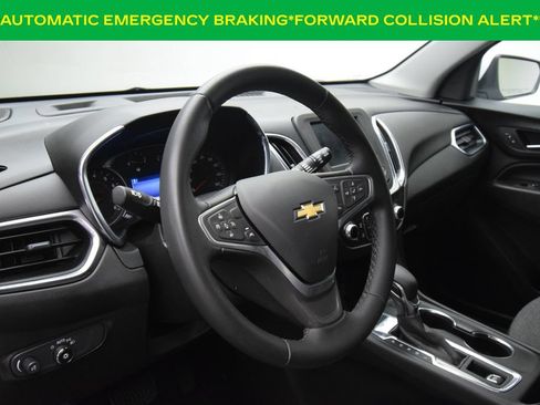 Used 2023 Chevrolet Equinox LT AWD/4WD image 16