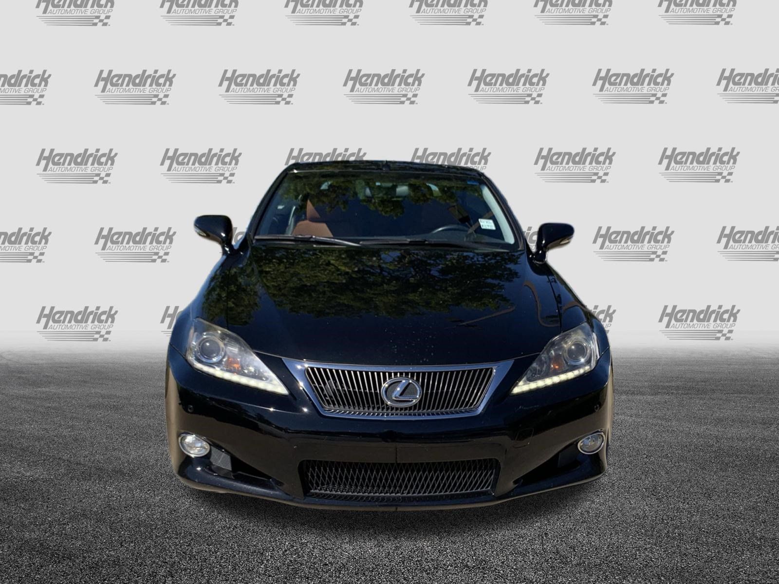 Used 2012 Lexus IS 250C w/ Luxury Pkg RWD image 3