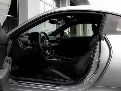 Used 2024 Toyota GR86 Premium RWD image 25