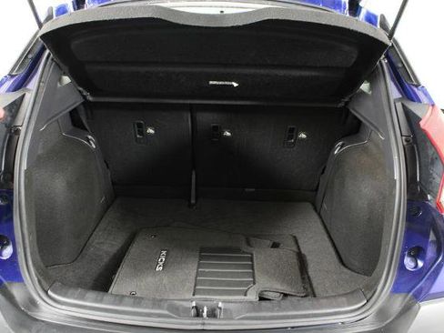 Certified 2019 Nissan Kicks SV image 16