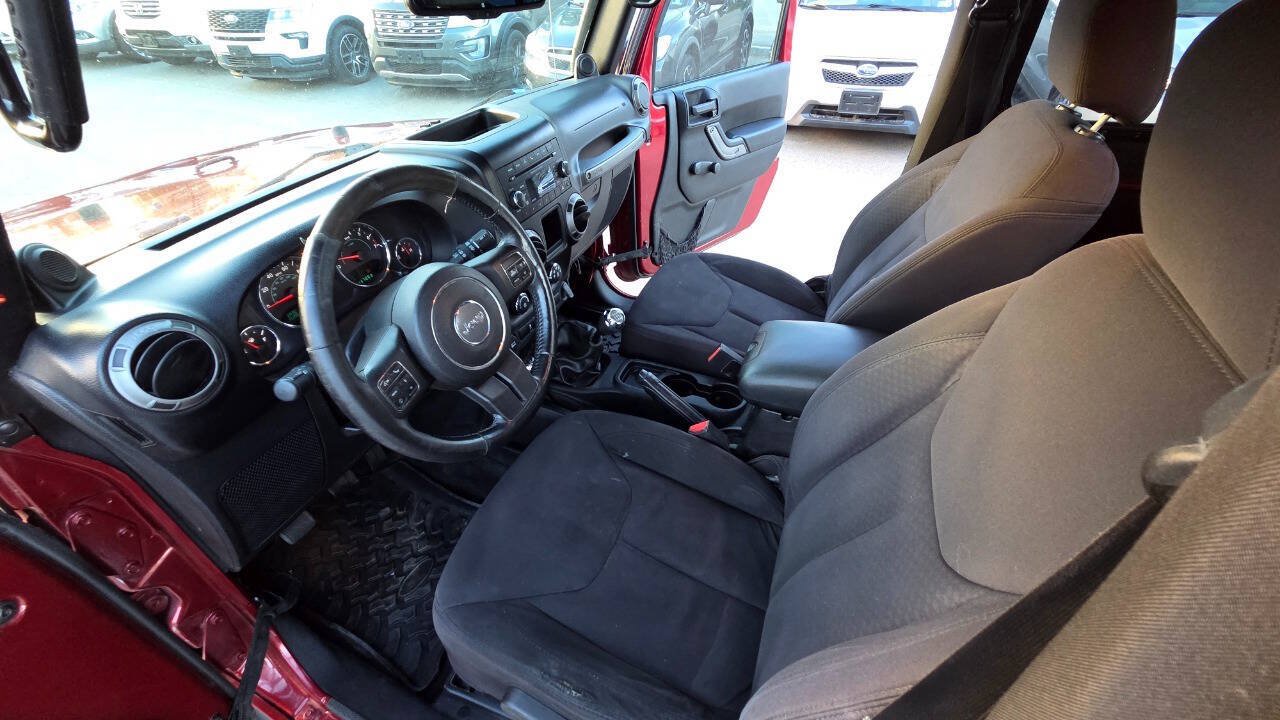 Used 2013 Jeep Wrangler Sport w/ Connectivity Group AWD/4WD image 30