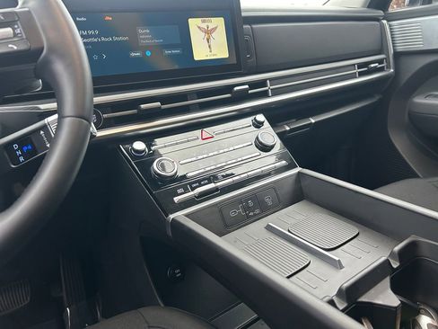 Used 2024 Hyundai Santa Fe SE image 20