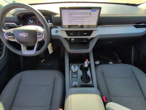 New 2026 Ford Explorer Active image 15