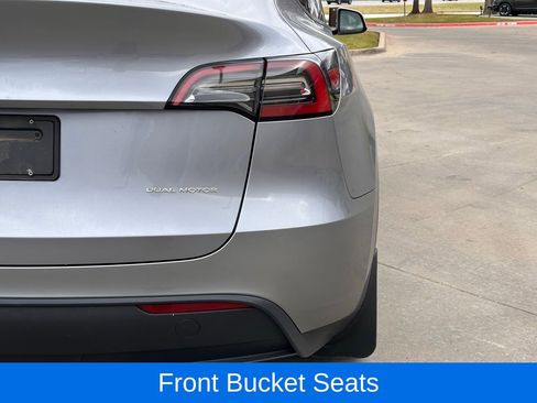 Used 2024 Tesla Model Y Long Range image 12