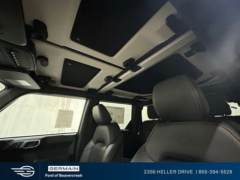 New 2025 Ford Bronco Badlands image 13