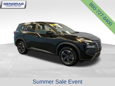 Used 2025 Nissan Rogue SV AWD/4WD image 8