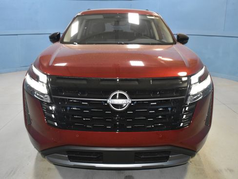 New 2026 Nissan Pathfinder SL AWD/4WD image 22
