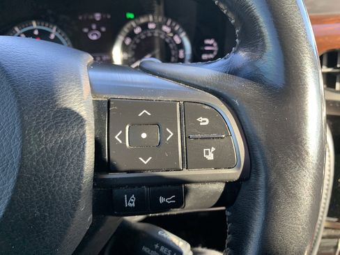 Used 2017 Lexus LX 570 4WD image 19