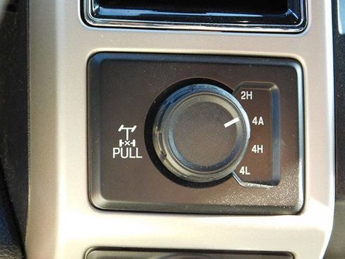 Used 2020 Ford F150 Lariat w/ Equipment Group 502A Luxury image 32